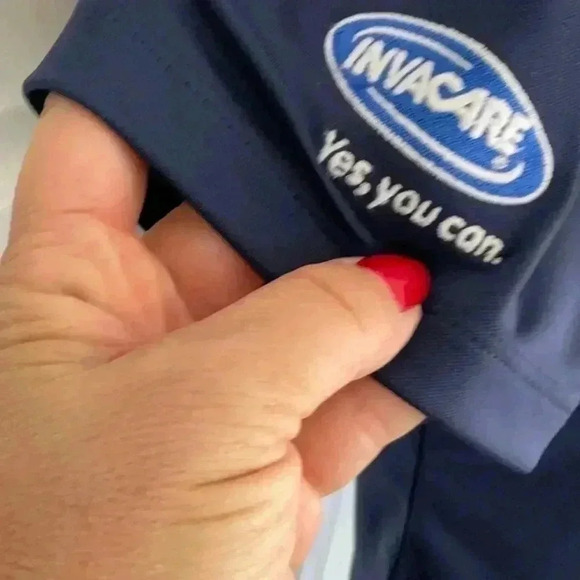 NWT  Nike Golf Shirt in Size XXL - Picture 2 of 6